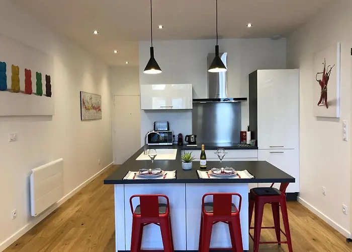 La Renaissance Au Coeur Du Centre Historique Апартаменти *