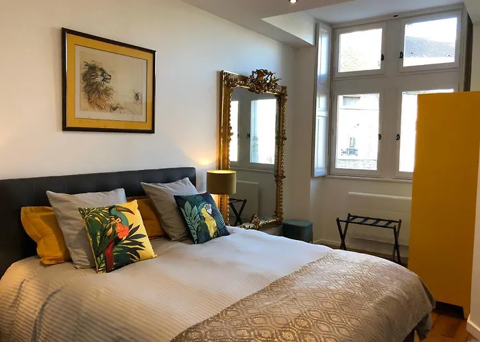 La Renaissance Au Coeur Du Centre Historique Апартаменти